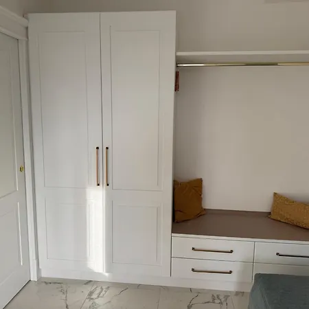 Domus Aurus Luxury Daire Bardolino