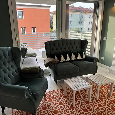 Domus Aurus Luxury *