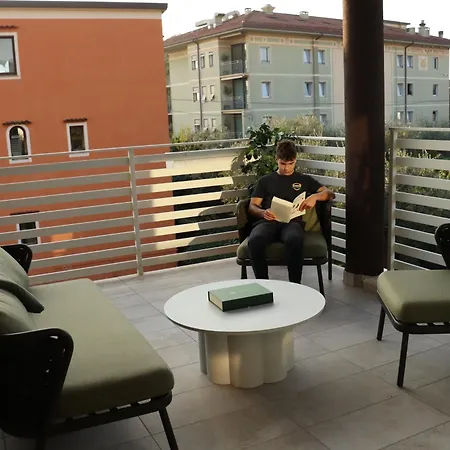 Apartment Domus Aurus Luxury *
