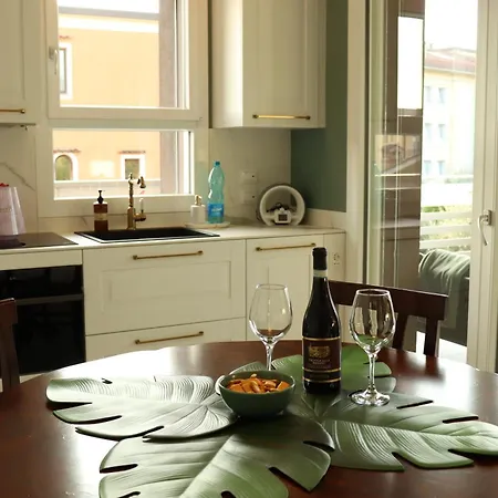 Domus Aurus Luxury Apartment Bardolino