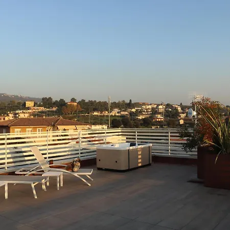 شقة Domus Aurus Luxury باردولينو