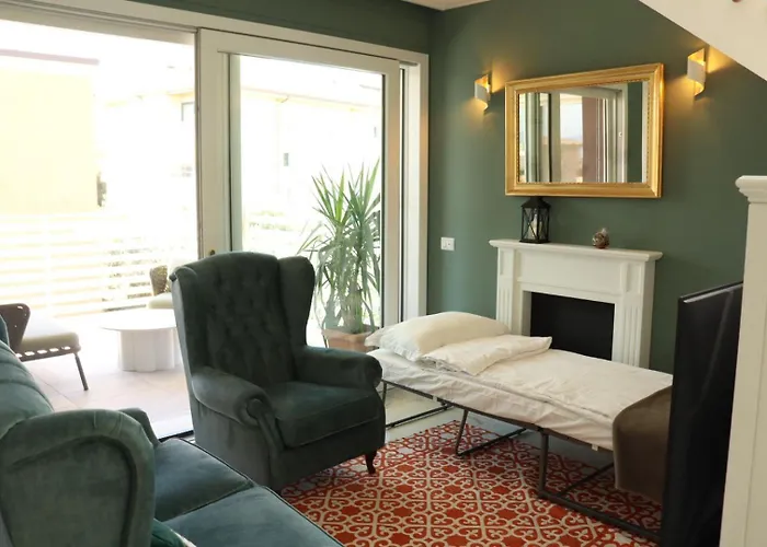 Domus Aurus Luxury Apartamento *