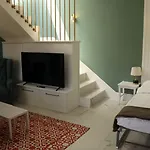 Domus Aurus Luxury Apartmán *